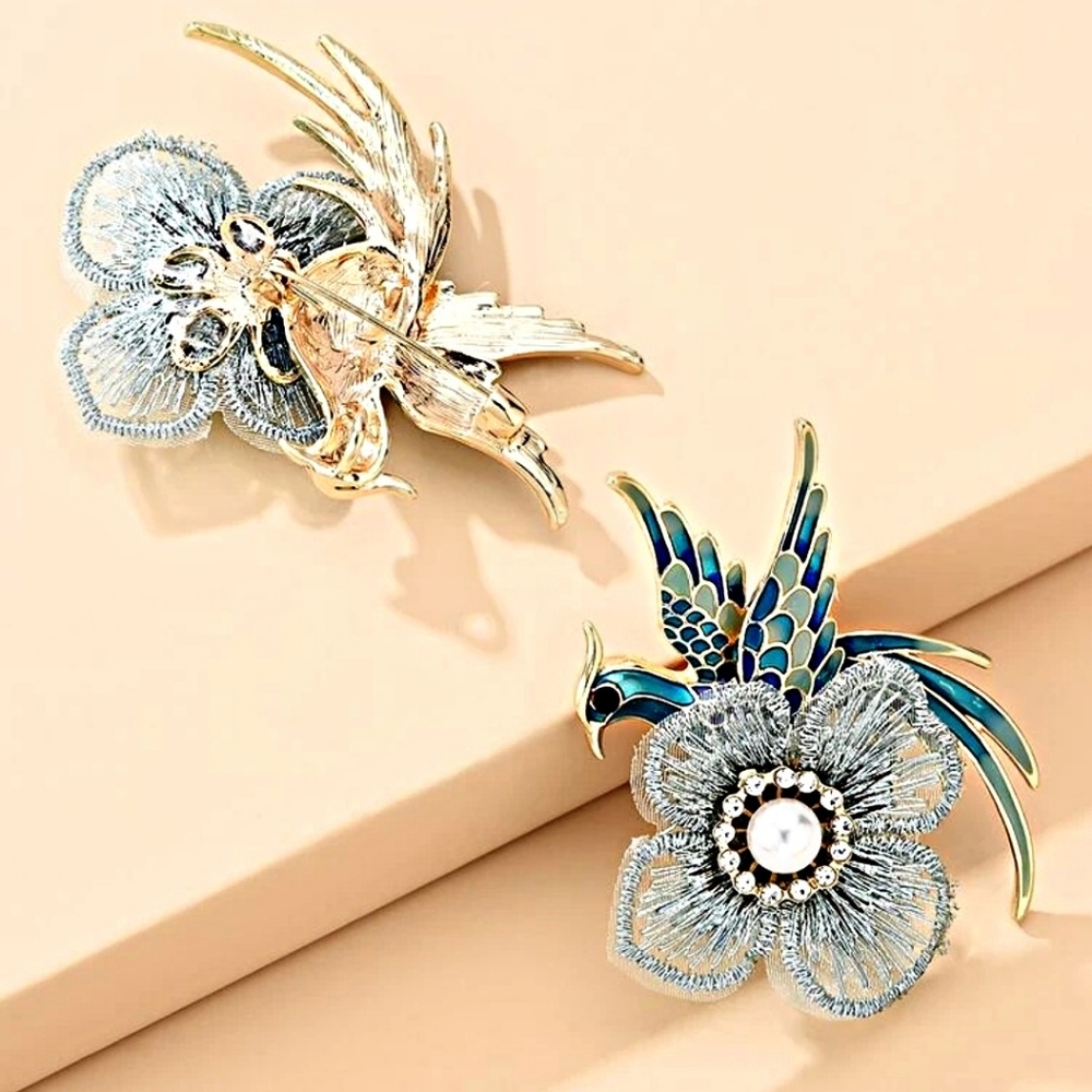 Brooch ✦ Flower Pearl Rhinestone Bird ✦ Blue Crystal Shabby Chic Statement Pin - Picture 3 of 4